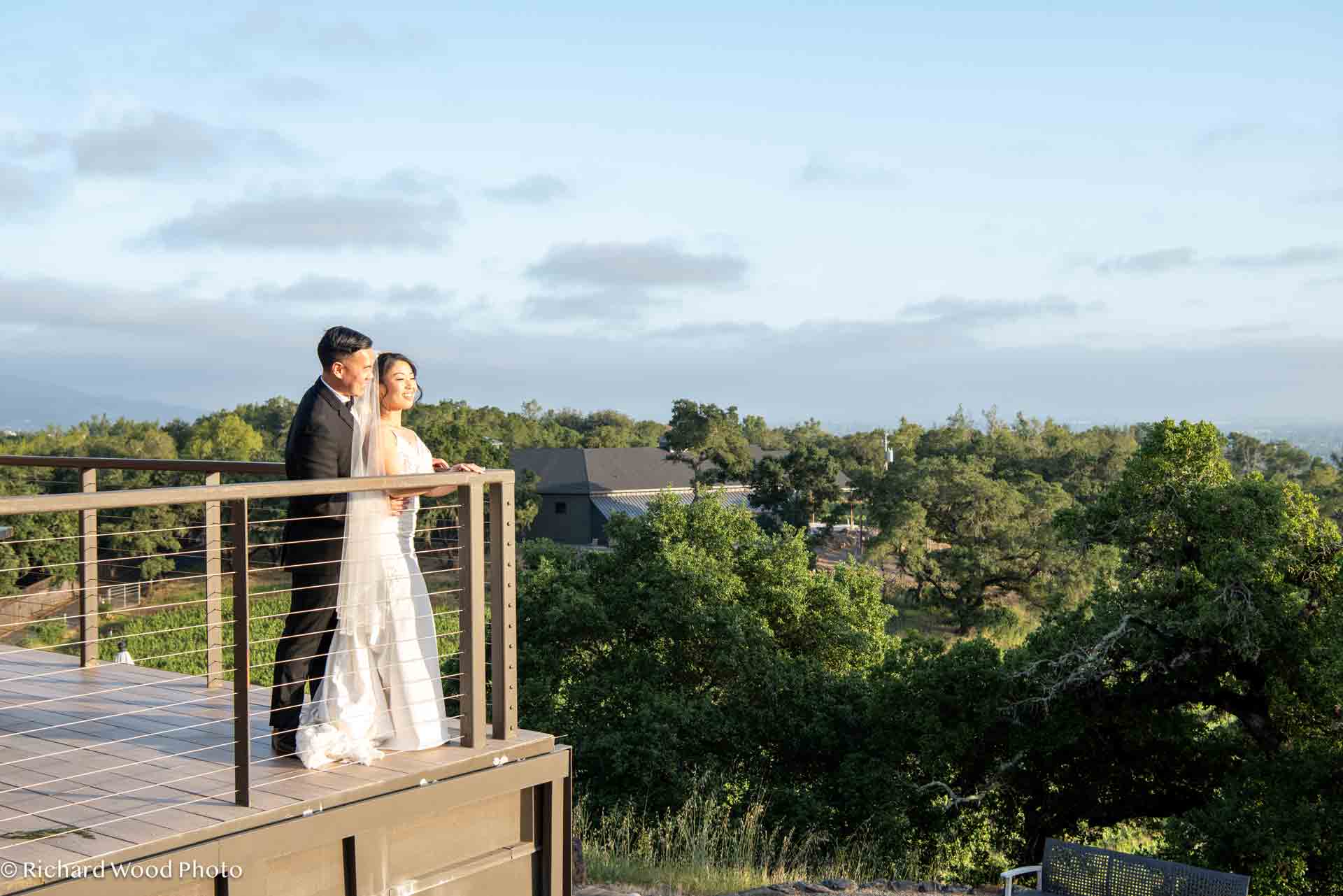 Paradise is the estate wedding venue in California with expansive views.